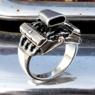 Detailed handcrafted 925 sterling silver ring with sculpted V8 engine design
